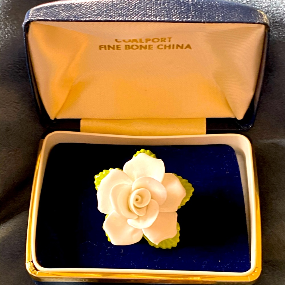 Brooch